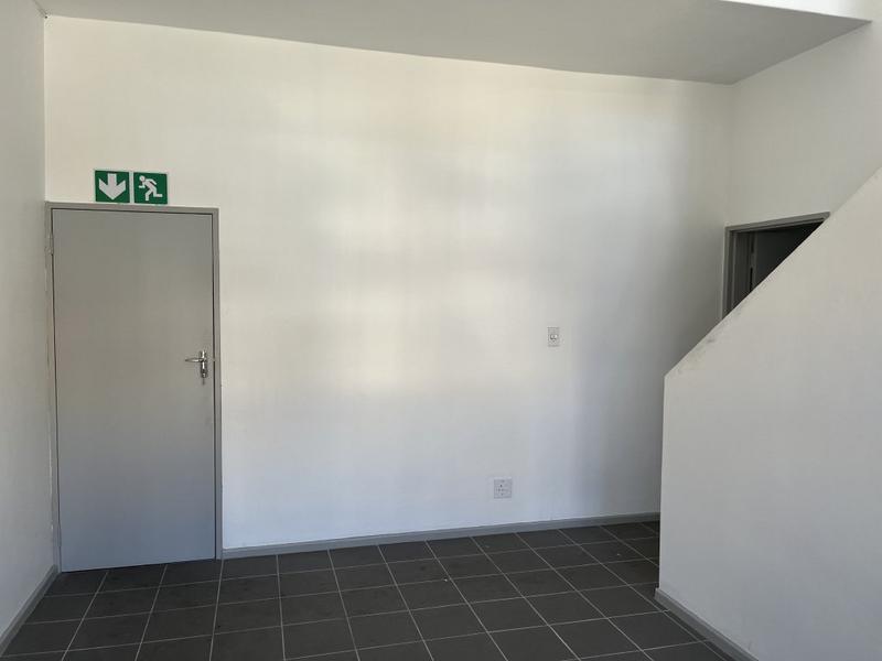 To Let commercial Property for Rent in Montague Gardens Western Cape